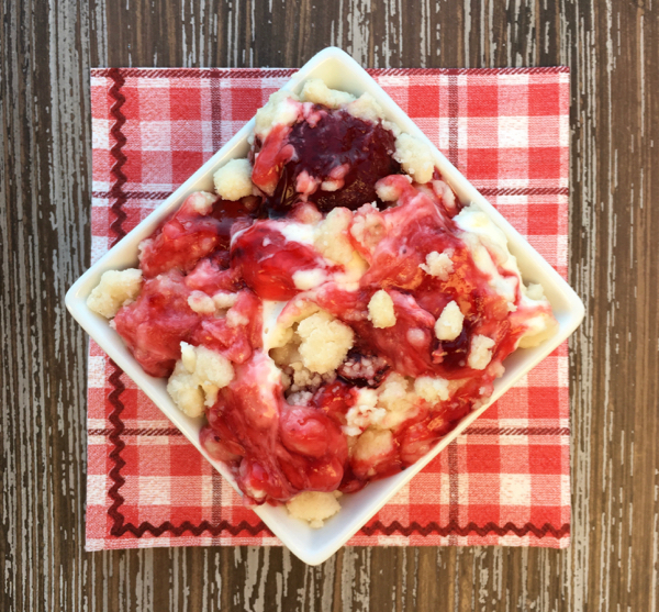 Strawberry Cheesecake Dump Cake Recipe 4 Ingredients The Frugal Girls
