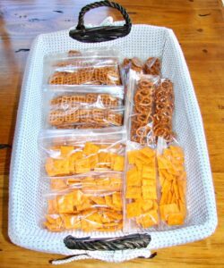 https://thefrugalgirls.com/wp-content/uploads/2009/05/After-School-Snacks-for-Kids-250x300.jpg