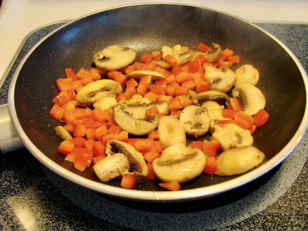 Easy Omelette Recipe Mushrooms Tomatoes