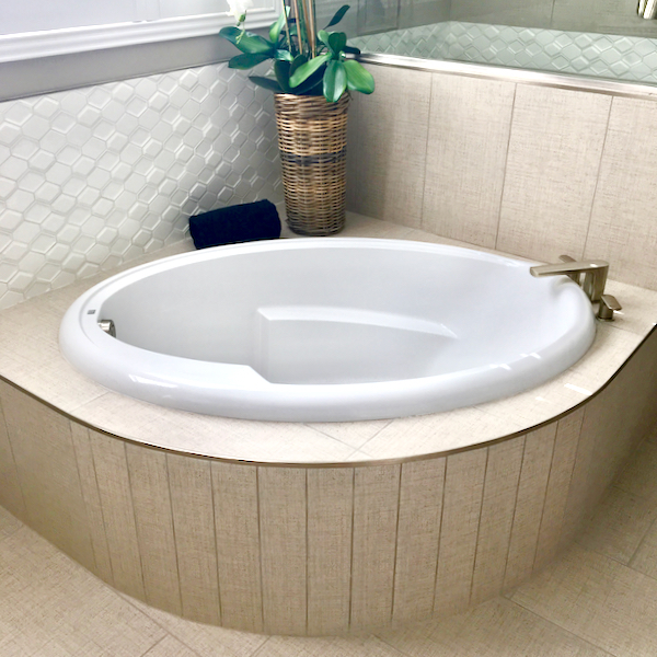 Empty bathtub in master bathroom.