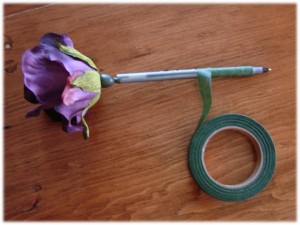 How to Make a Pretty Flower Pen