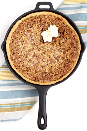 https://thefrugalgirls.com/wp-content/uploads/2011/10/Easy-Southern-Skillet-Pecan-Pie-Recipe.jpg