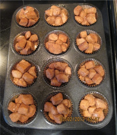 Monkey Bread Muffins Recipe Just 5 Ingredients The Frugal Girls