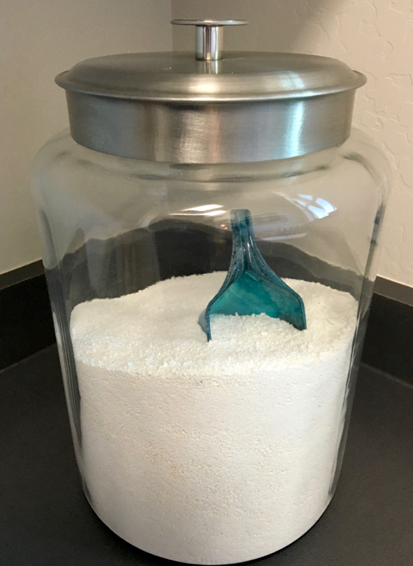 Homemade Laundry Detergent Powder Recipe! {Small or Large Batch}