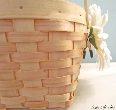 Easy Flower Basket Craft Project