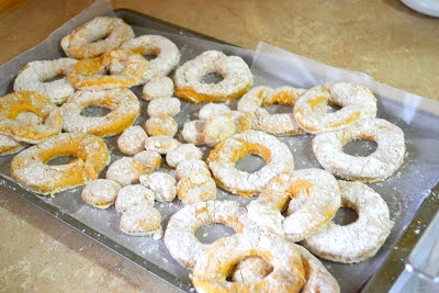 Pumpkin Spice Cake Doughnuts Recipe