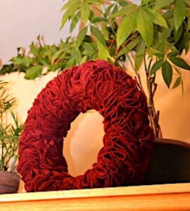 DIY Felt Wreath Tutorial