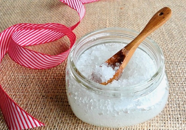 How to Make Salt Scrubs to Sell