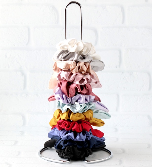 Paper Towel Holder for Scrunchies