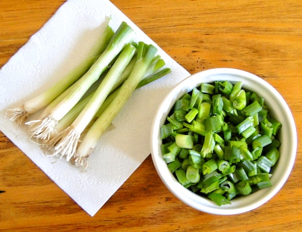 Growing Green Onions in Water or Soil