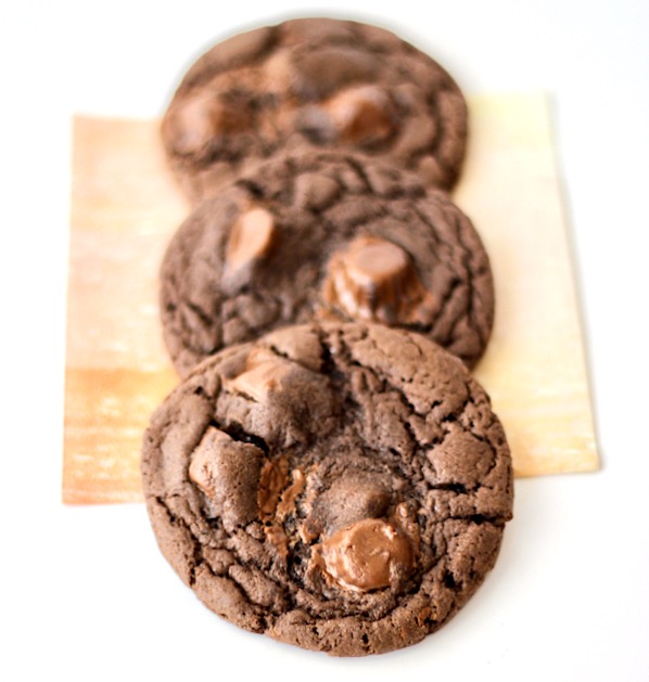 Reese's Chewy Chocolate Cookies Recipe