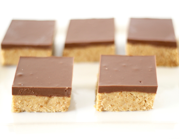 Copycat Reese's Peanut Butter Bars Recipe