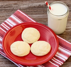 Soft Vanilla Sugar Cookies Recipe at TheFrugalGirls.com