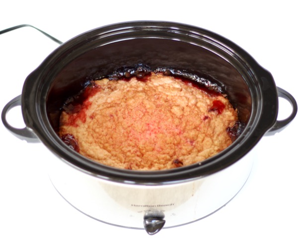 Crockpot Strawberry Cobbler with Cake Mix