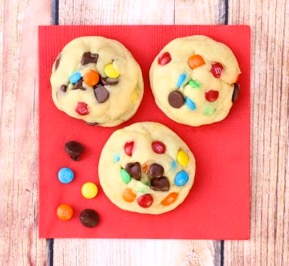 M&M Chocolate Chip Cookies