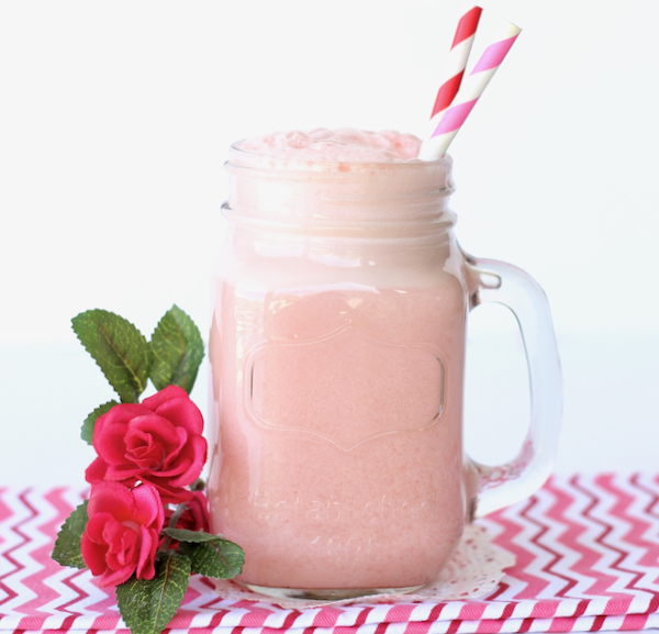 https://thefrugalgirls.com/wp-content/uploads/2015/06/Cherry-Vanilla-Party-Punch-Recipe.jpg