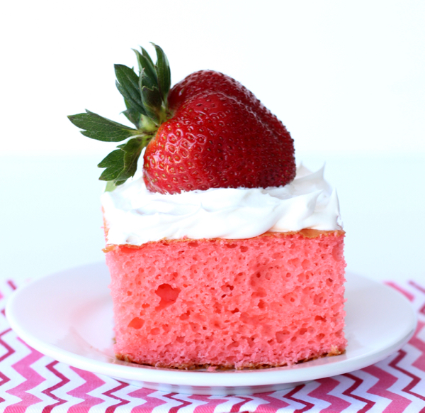 Skinny Strawberry Cake Recipe with Greek Yogurt at TheFrugalGirls.com