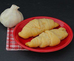 Garlic Parmesan Crescent Rolls at TheFrugalGirls.com