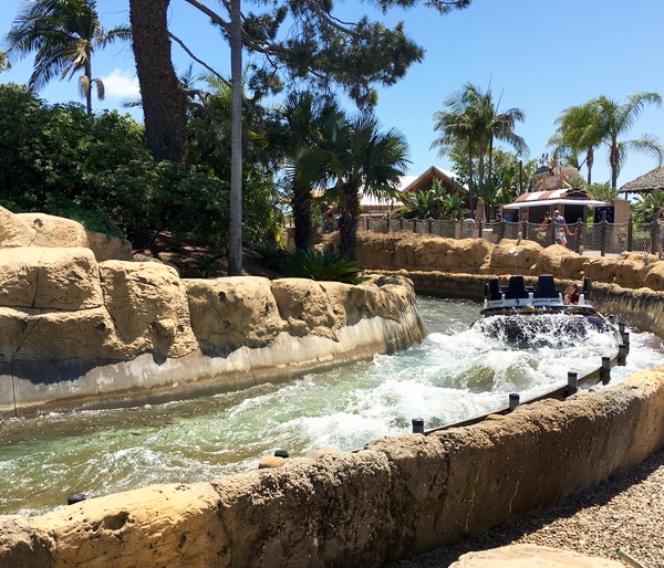 SeaWorld San Diego Rides Shipwreck Rapids