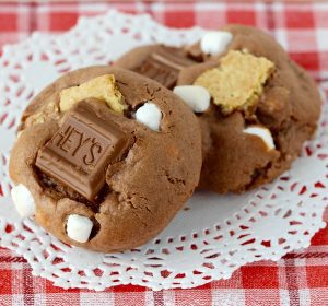 https://thefrugalgirls.com/wp-content/uploads/2016/06/SMores-Cake-Mix-Cookies-Recipe-from-TheFrugalGirls.com_-300x280.jpg