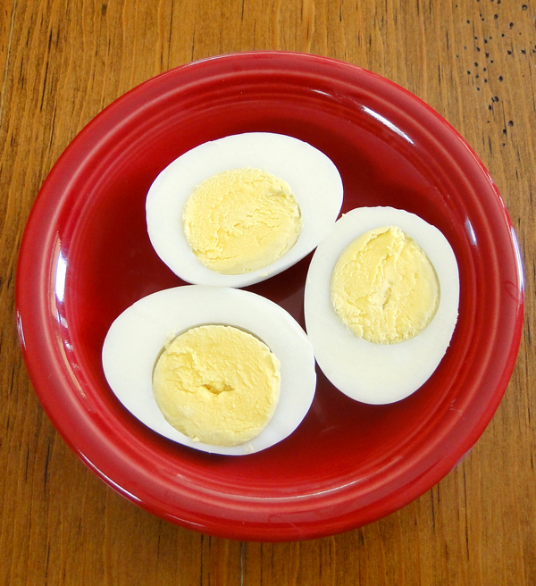 How to Make Hard Boiled Eggs in a Pressure Cooker without a Basket