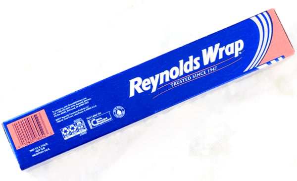 Box of Reynolds Wrap aluminum foil.