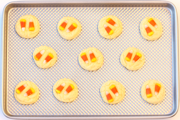 Easy Candy Corn Cookie Recipe