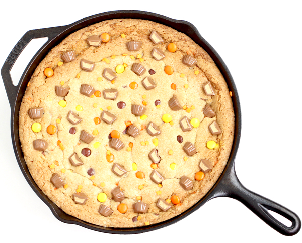 Reese's™ Peanut Butter Cup™ Cookie Skillet Recipe 