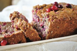 Easy Cranberry Nut Bread Recipe