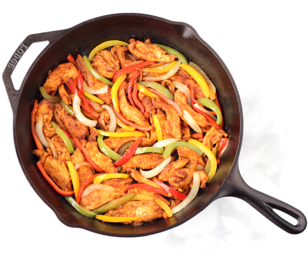 How to Make Chicken Fajitas in a Cast Iron Skillet - Live Laugh Rowe