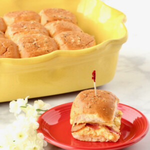 Bacon Breakfast Sliders on a plate and in a baking dish.