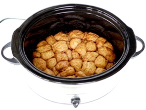 https://thefrugalgirls.com/wp-content/uploads/2020/04/Easy-Crockpot-Monkey-Bread-Recipe.jpg