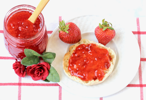 Homemade Strawberry Jam Recipe with Pectin