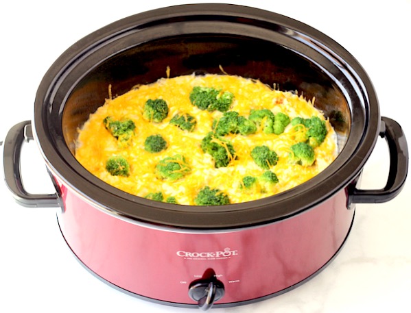 https://thefrugalgirls.com/wp-content/uploads/2020/09/Crockpot-Broccoli-Cheese-Rice-Recipe-Casserole-Easy.jpg