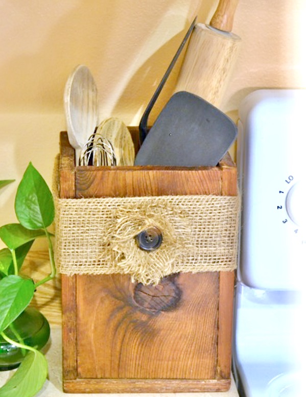 Diy Wooden Utensil Box For Your Kitchen The Frugal Girls