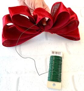 How to Make a Bow for a Wreath with Wired Ribbon! (EASY)