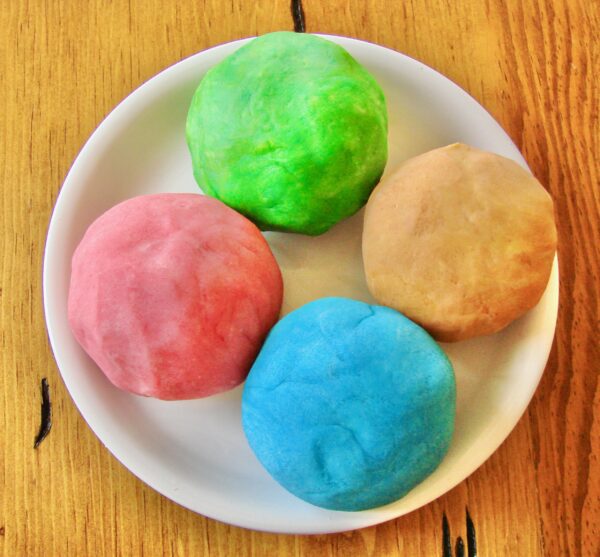 Homemade Playdough Recipe for Kids