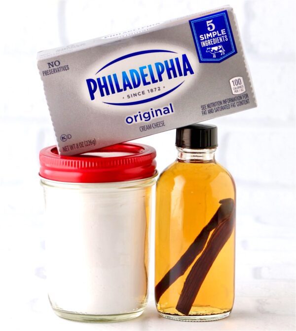 Cheesecake Strawberries Ingredients including vanilla and cream cheese.