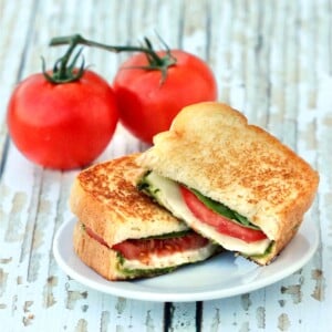 Italian Caprese Sandwich