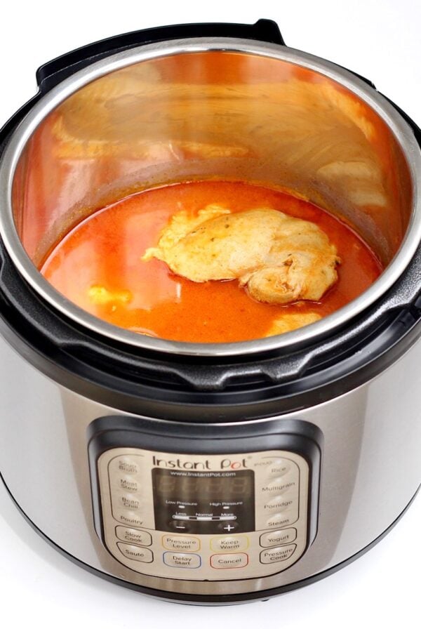 Chicken with buffalo ranch sauce in instant pot.